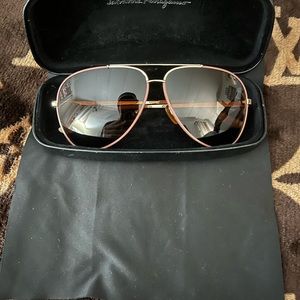 Ferragamo Aviators